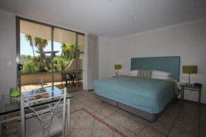 스튜디오, 킹사이즈침대 1개 | 이집트산 면 시트, 고급 침구, 암막 커튼, 방음 설비