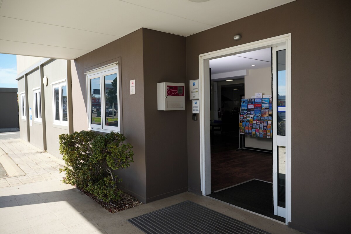 Ibis Budget Perth Airport