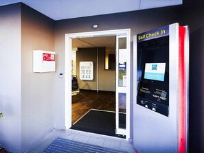 Exterior - Ibis Budget Perth Airport (Redcliffe)