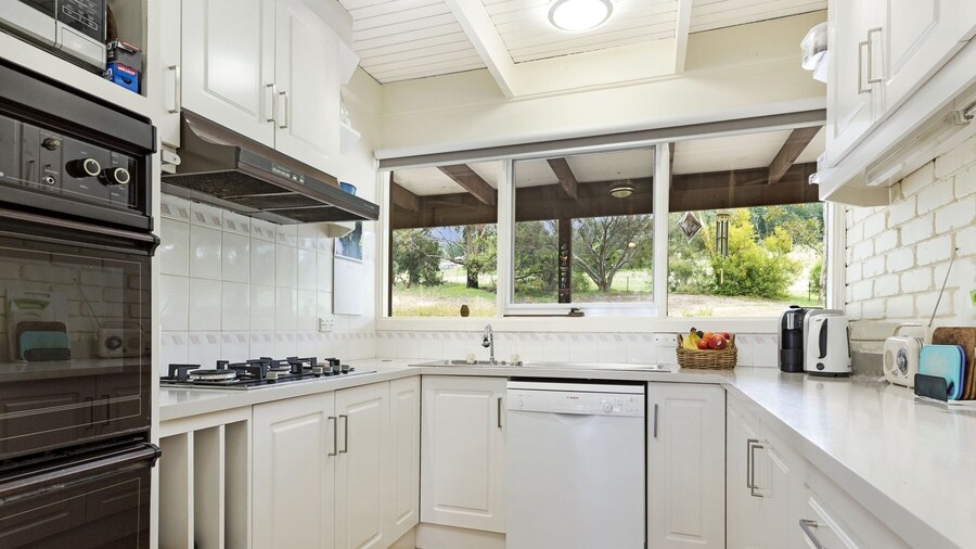 Gisborne Peak Winery Cottages