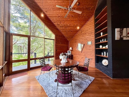 Main House (include Water Cottage) | Living area | Flat-screen TV