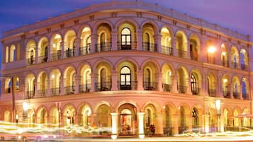 Front of property – evening/night