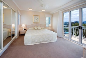 Appartement Deluxe, 1 chambre | 1 chambre, coffre-fort, fer et planche Ă repasser