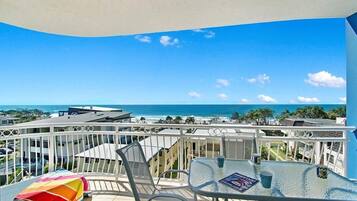 Deluxe Apartment, 2 Bedrooms | Terrace/patio