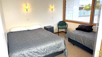 Standard Suite, 2 Bedrooms, Kitchen (Unit)