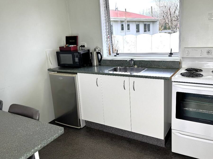 Studio – standard, kjøkken (Studio) | Barnesenger (inkludert) og sengetøy