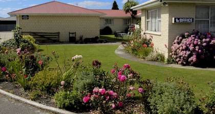 Charlton Motel