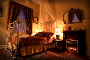 Egyptian cotton sheets, premium bedding, individually decorated