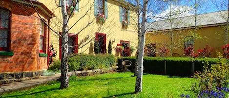 Entrada de la propiedad