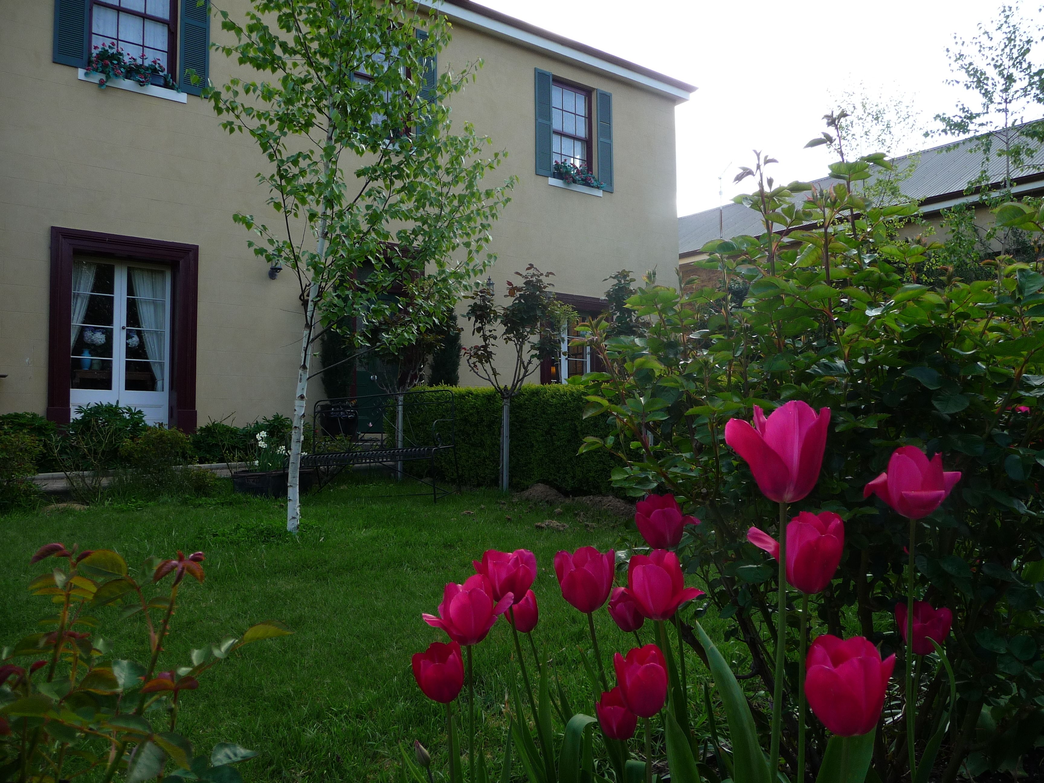 Blakes Manor Self Contained Heritage Accommodation — image 25