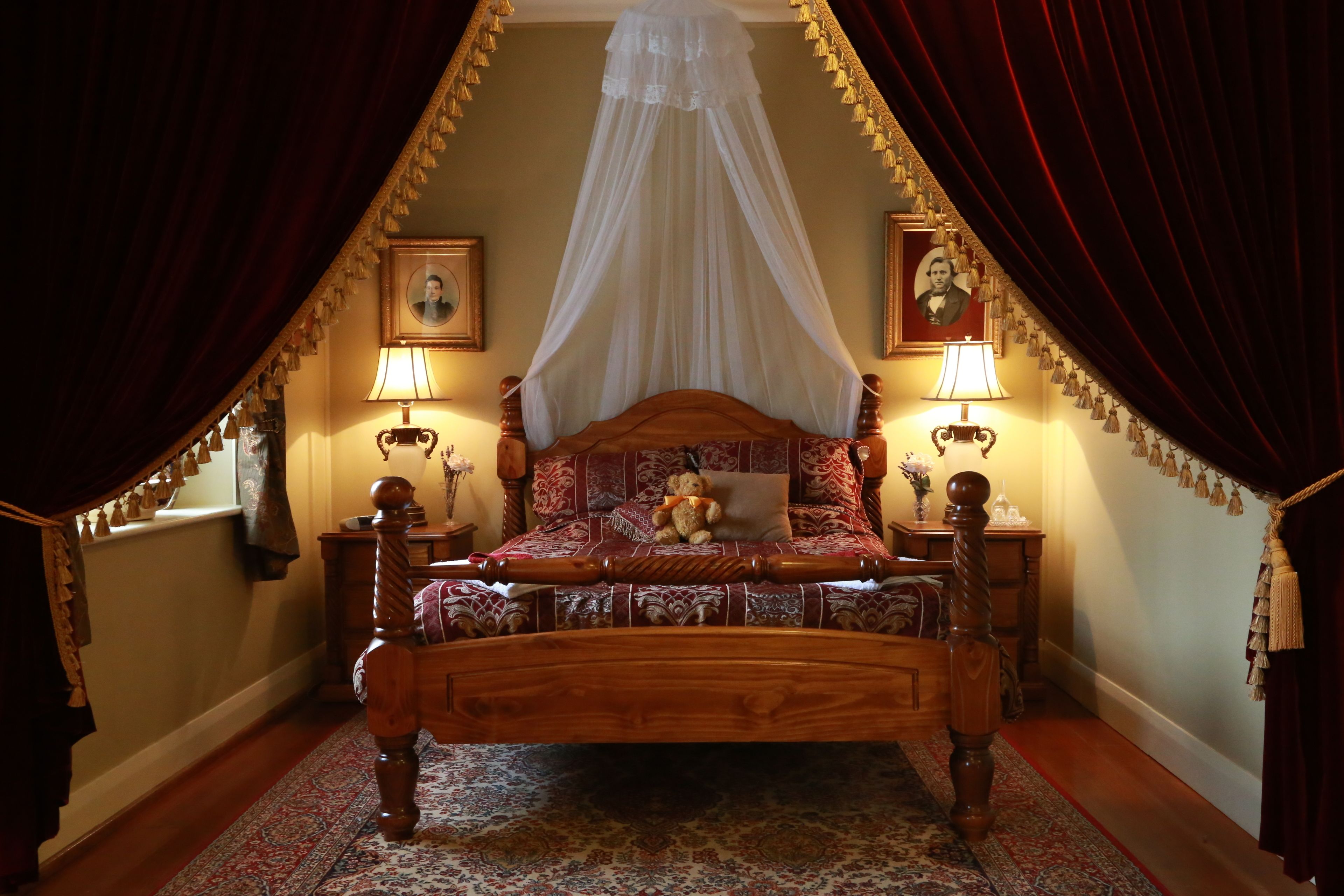 Blakes Manor Self Contained Heritage Accommodation — image 4