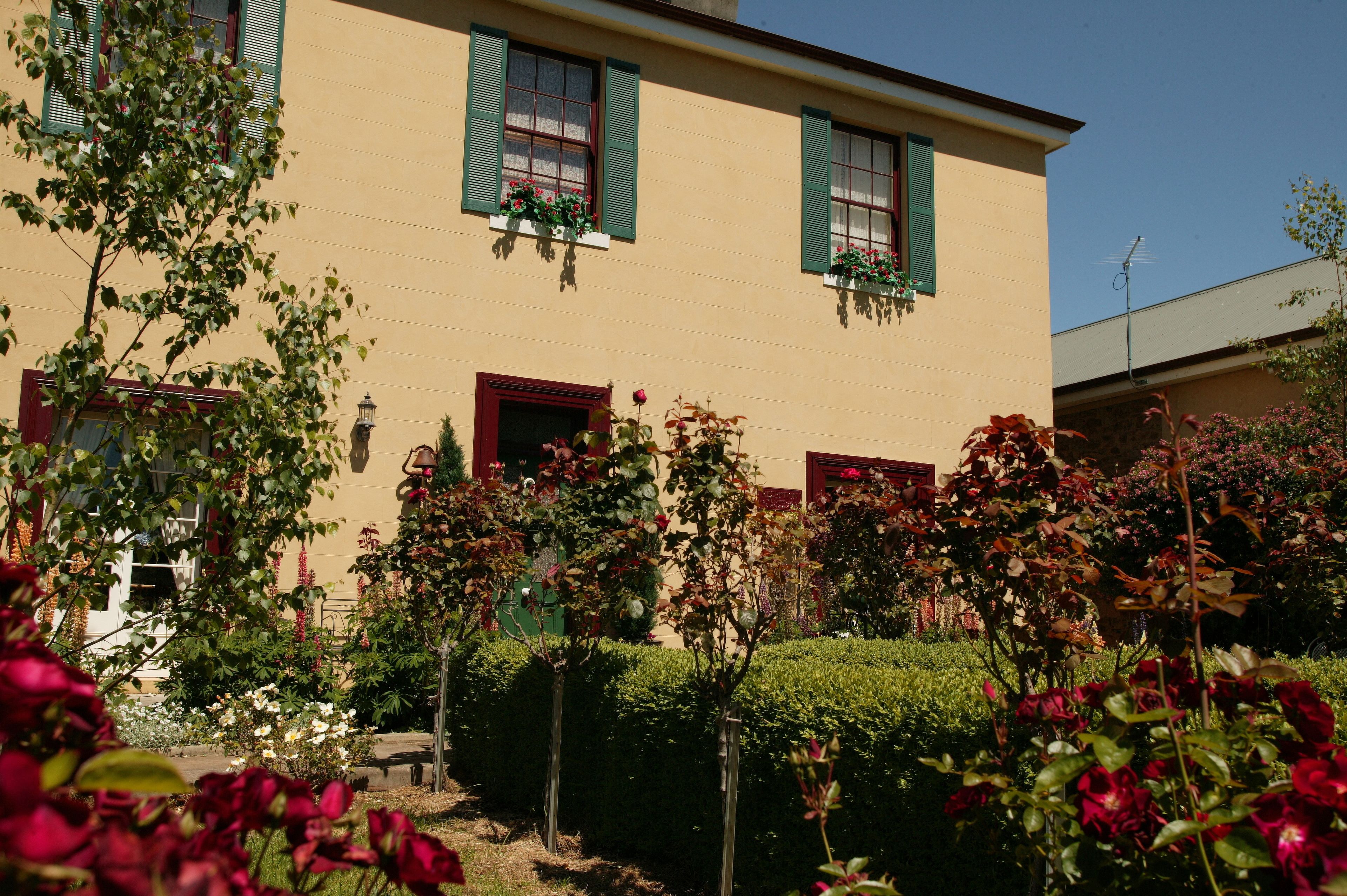 Blakes Manor Self Contained Heritage Accommodation — image 22