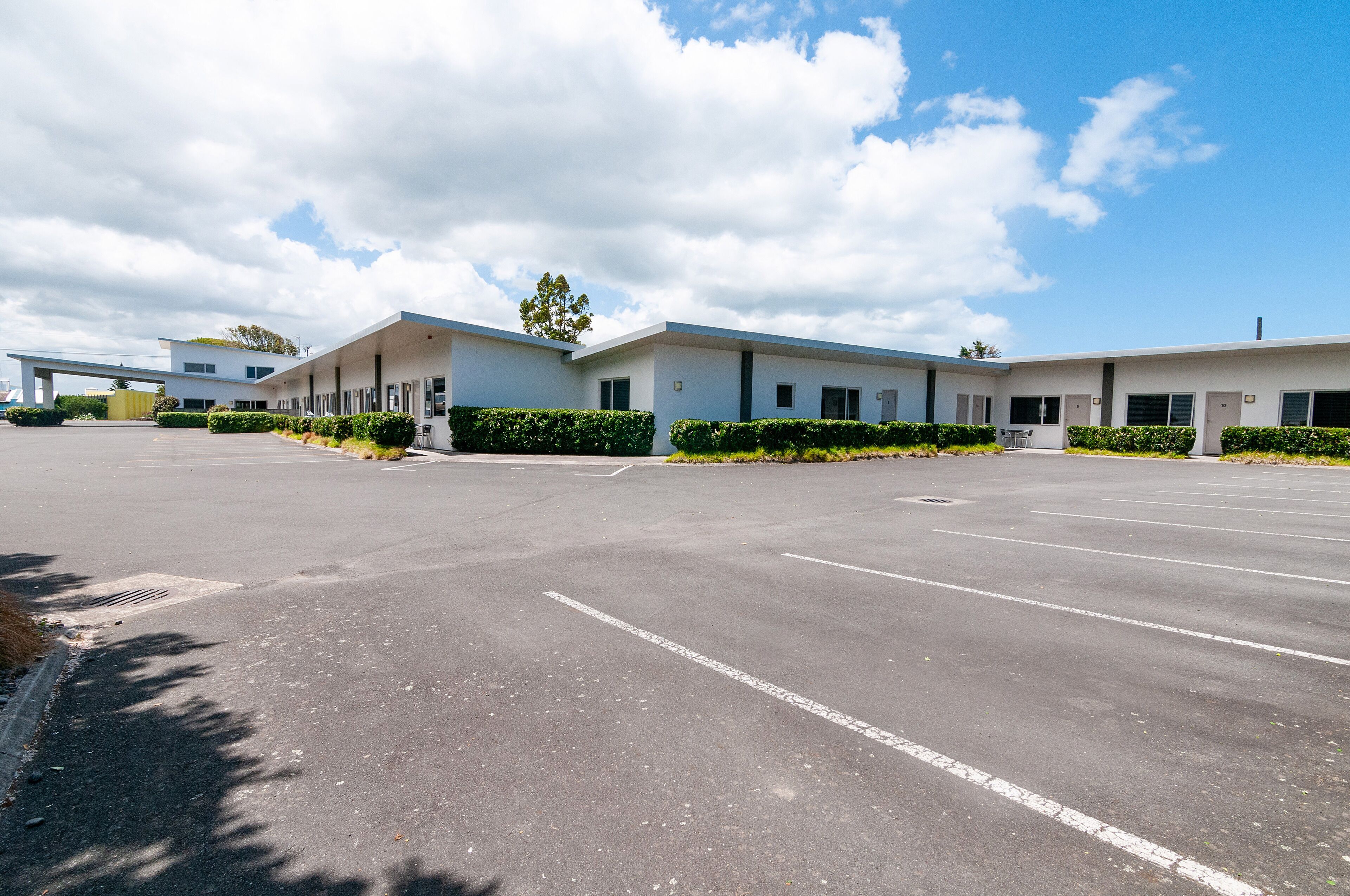 ที่จอดรถฟรี