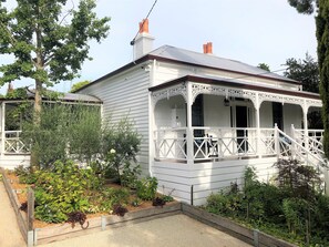 Majoituspaikan julkisivu