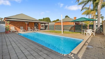 Udendørs pool