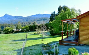 Family Cabin, 2 Bedrooms, Mountain View | Balcony