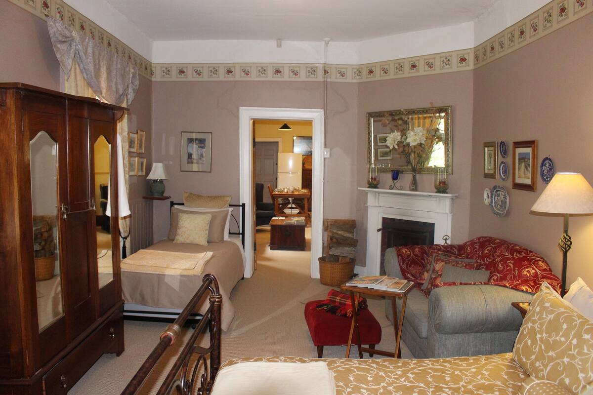 Minibar, soundproofing, iron/ironing board, free cots/infant beds