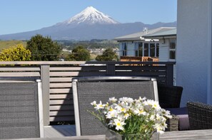 Balcony - 16 Havelock (New Plymouth)