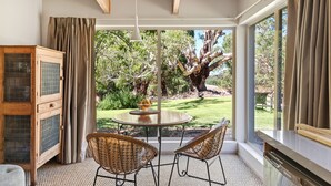 View from room - Adelaide Hills Retreats (Balhannah)