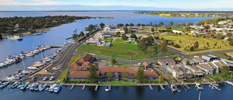 Fachada de la propiedad