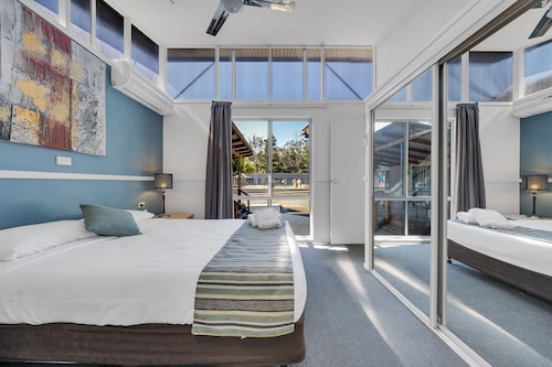 Ingenia Holidays Avina