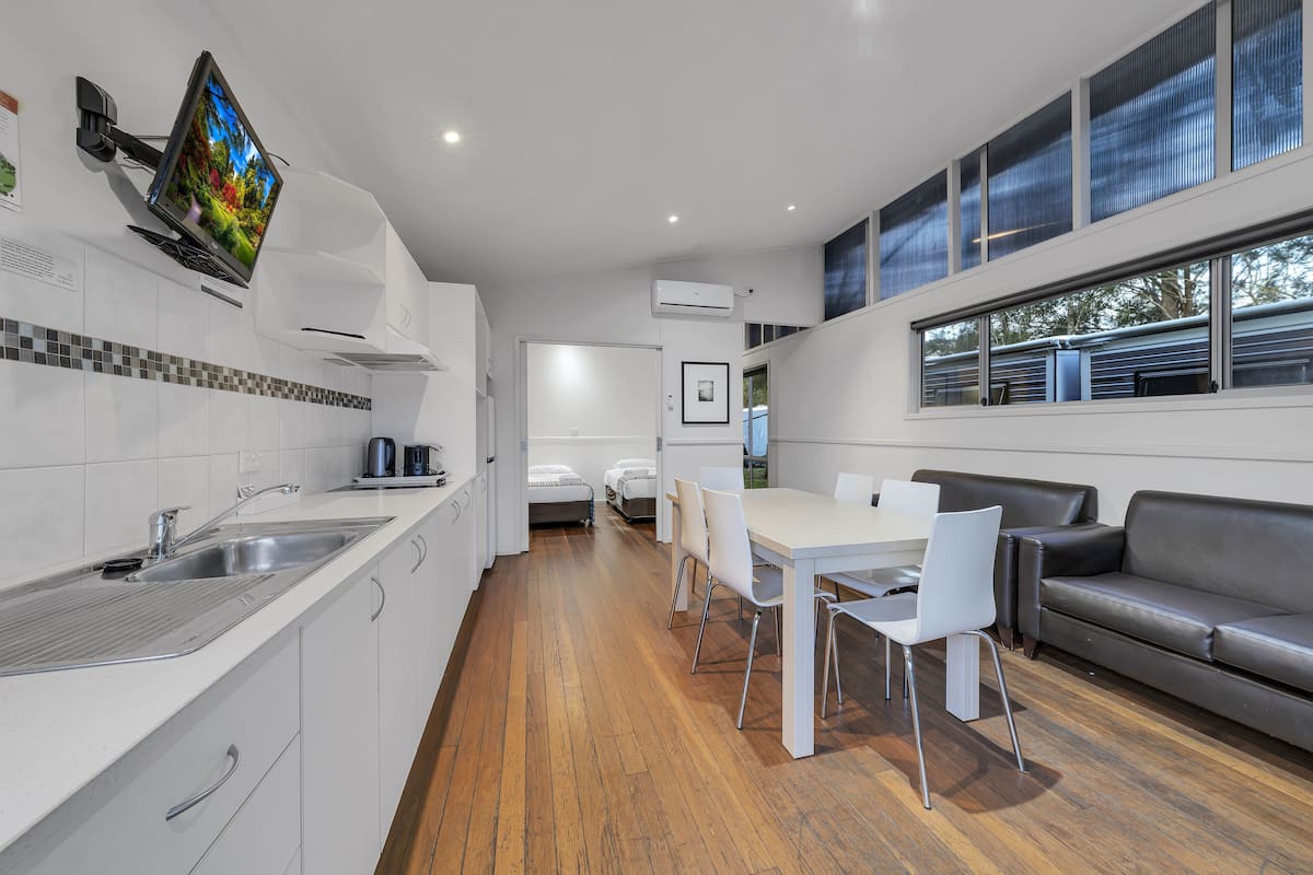 Villa – deluxe, 2 soverom | Eget kjøkken | Kjøleskap og kjøkkenutstyr