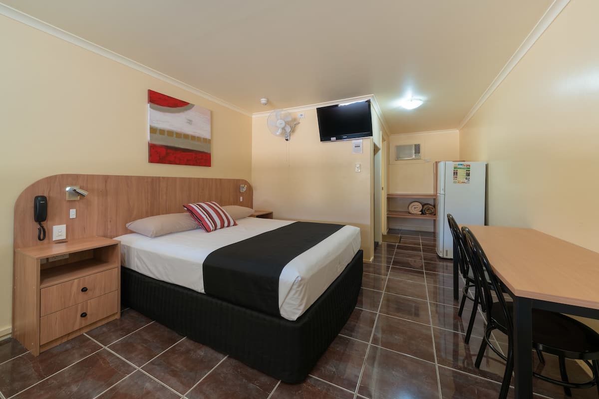 Blackout curtains, iron/ironing board, free WiFi, bed sheets