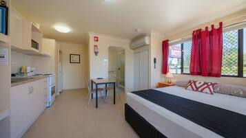 Semi Self-Contained (Upstairs) | Private kitchenette | Full-sized fridge, microwave, coffee/tea maker, electric kettle