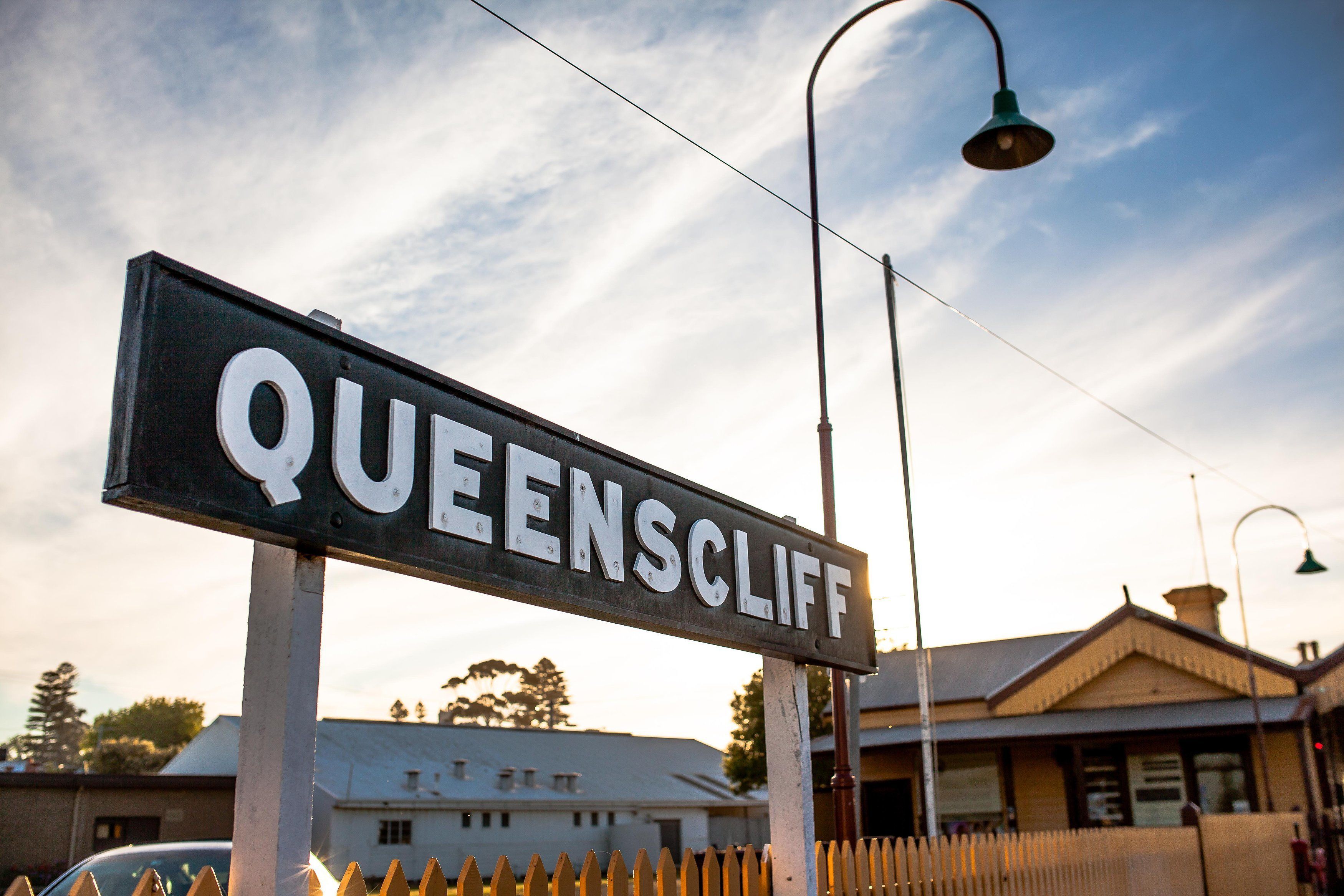 Vista frontal de la propiedad