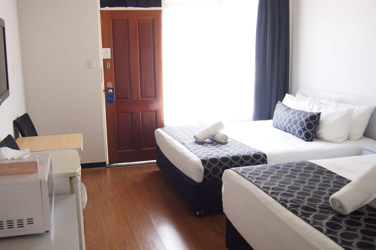 Sistema de insonorización, wifi gratis y ropa de cama