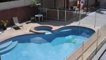 Piscina externa