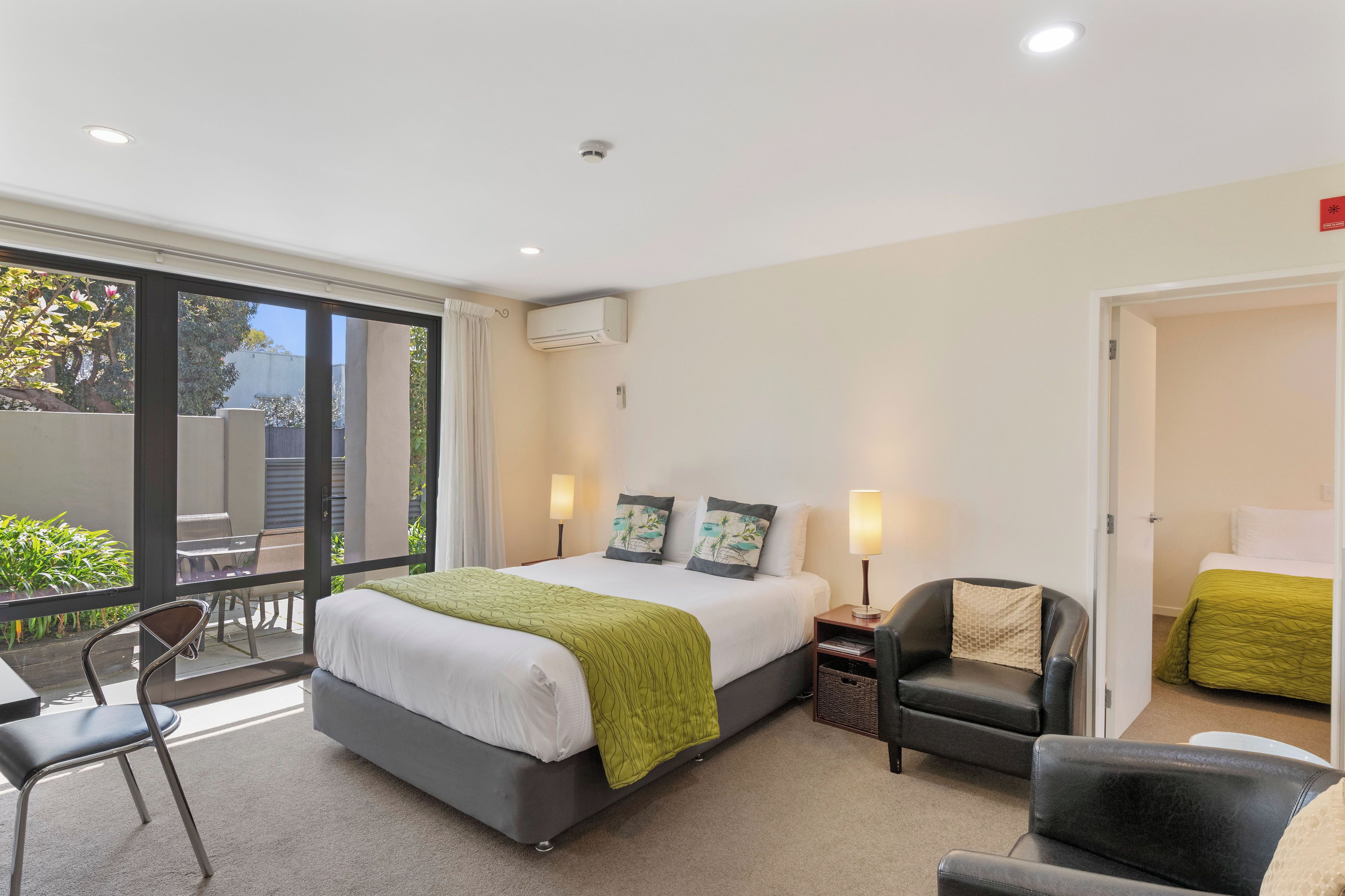 Suite estándar, 1 habitación, para no fumadores, cocineta (Spa Bath) | Vista desde la habitación