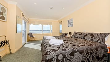 Apartamento standard, 2 quartos, para não fumantes, cozinha (BEACHFRONT RELAXATION) | Vista do quarto