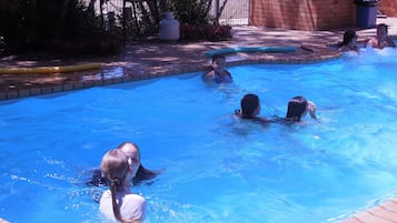 Udendørs pool, liggestole