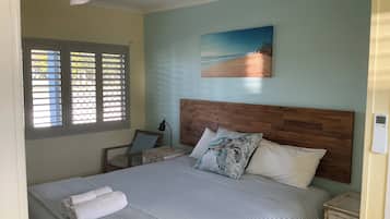 Room | Premium bedding, pillowtop beds, free minibar items, iron/ironing board