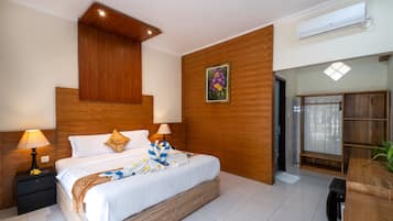 Superior Double Room | Desk, soundproofing, free WiFi, bed sheets