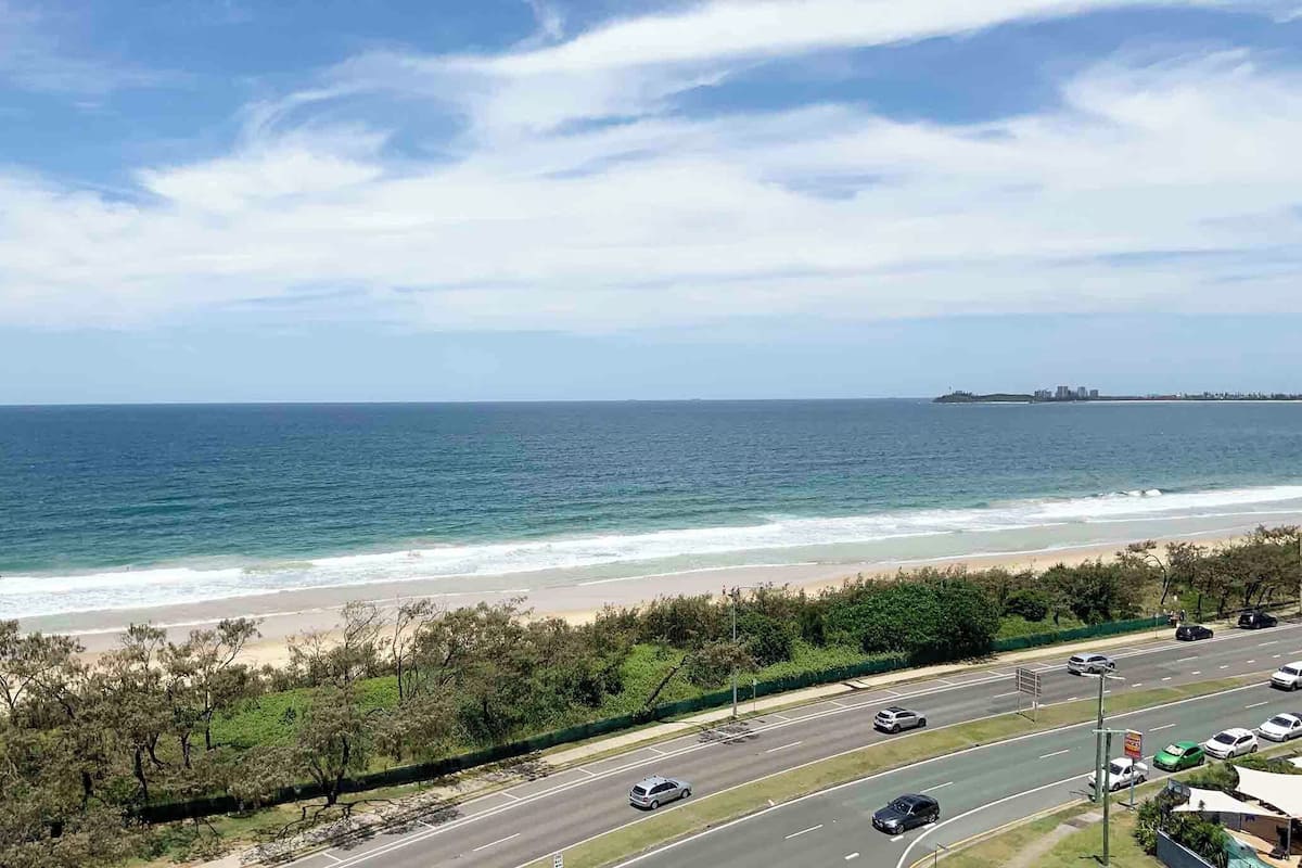 Beachfront Towers: 2 Bedroom High Floor Superior Ocean View | Terrace/patio