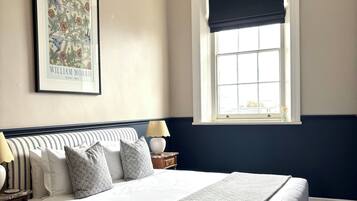 Apartment (Post Office)