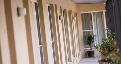 Alexander Cameron Suites