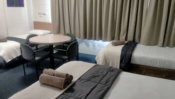 Family Room, Non Smoking, Kitchenette
