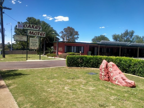 Oakey Motel
