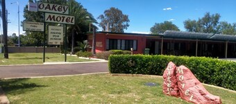 Oakey Motel