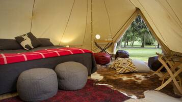 Glamping Bell Tent, Shared Bathroom