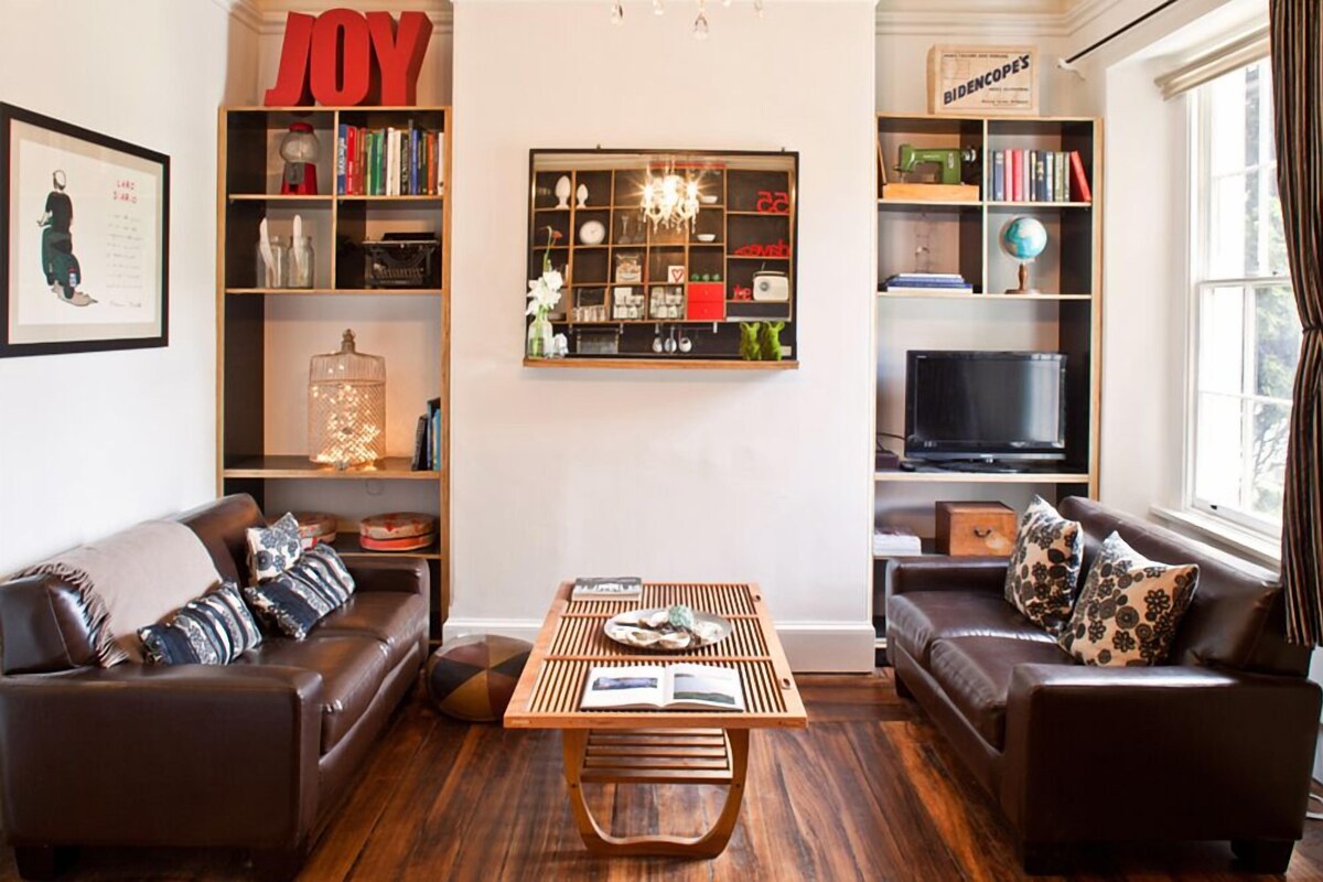 Townhouse 1 | Living area