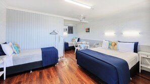 Literie de qualité supérieure, surmatelas, Wi-Fi gratuit, draps fournis