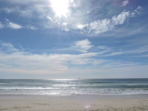 Beach - First Sun Holiday Park (Byron Bay)