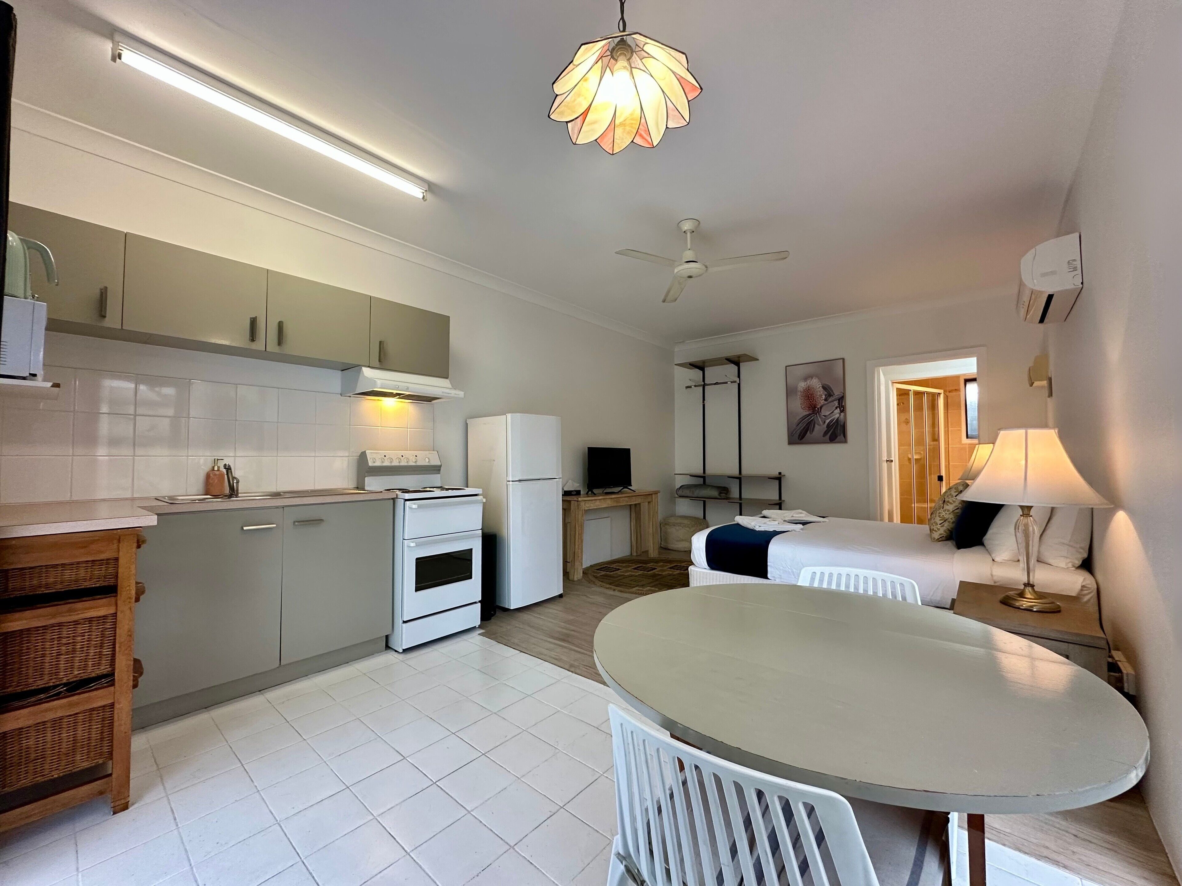 studio | 3 bedrooms, premium bedding, down duvets, individually decorated