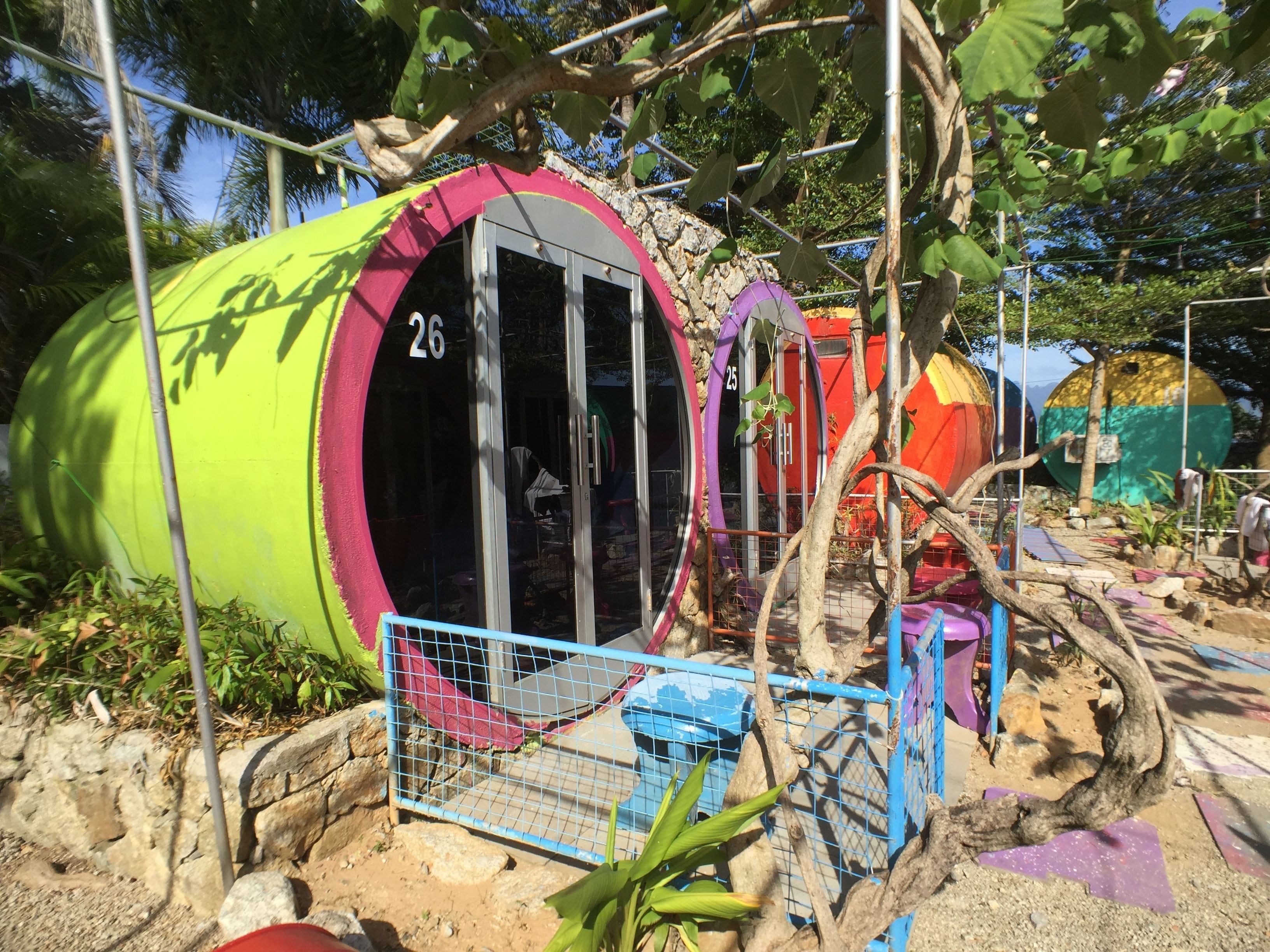 Garden View Tube (Shared Bathroom)  | Insonorización y ropa de cama 