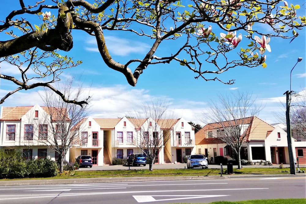 Addington Stadium Motel