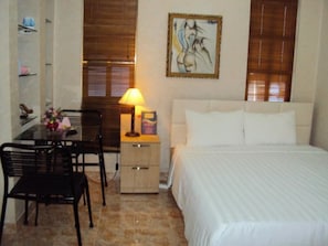 Habitación doble superior, balcón | Minibar, camas supletorias, wifi gratis